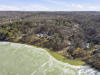 BEAUTIFUL LAKE FRONT HOME SOLD - photo 24