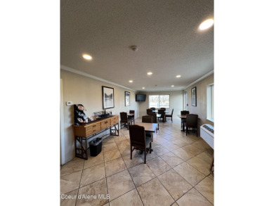 Exciting Investment Opportunity: Quality Inn Hotel at the mouth - photo 31