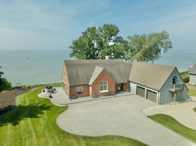 Lake Home For Sale in Menasha, Wisconsin
