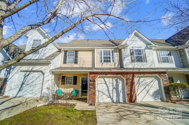 Lake Townhome/Townhouse Sale Pending in Matthews, North Carolina