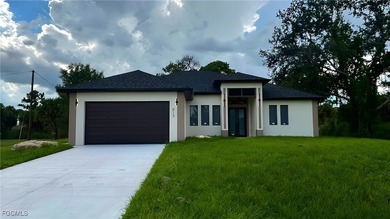 Lehigh Acres Area Home Sale Pending in Lehigh Acres Florida