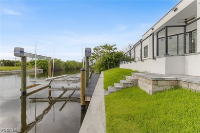 Luxury Waterfront Masterpiece | Direct Gulf Access. Discover an - photo 44