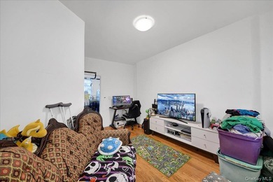 Well-maintained Bronx home offering spacious living, generous - photo 7