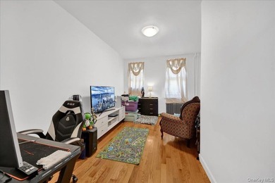 Well-maintained Bronx home offering spacious living, generous - photo 8