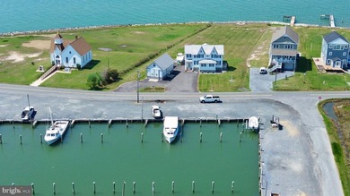 Enjoy waterfront living in this updated 4 bedroom, 2 bath - photo 8