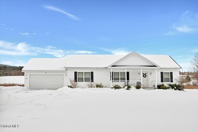 Tomhannock Reservoir Home Sale Pending in Troy New York