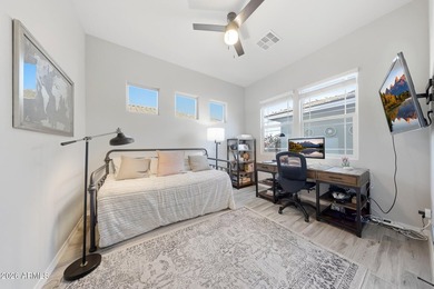 UPGRADES BEYOND asking price! Beautifully finished & decked out - photo 5
