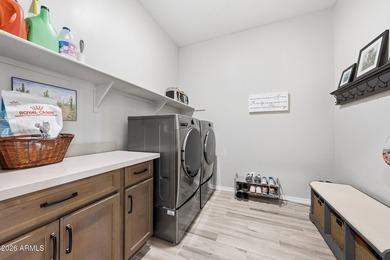 UPGRADES BEYOND asking price! Beautifully finished & decked out - photo 9