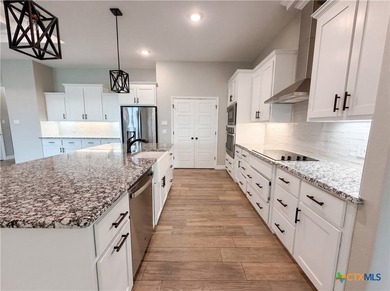Imagine 6112 Wye Oak Dr, a residence designed for practical - photo 2