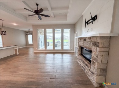 Imagine 6112 Wye Oak Dr, a residence designed for practical - photo 9