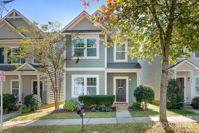 Lake Norman Home Active Under Contract in Davidson North Carolina