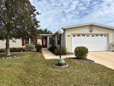 NEW PRICE FOR A QUICK SALE. Nestled on a desirable cul-de-sac - photo 3