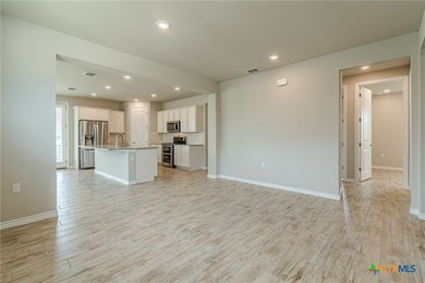 Incredible Ownership Opportunity - Charming Cottage with no rear - photo 8
