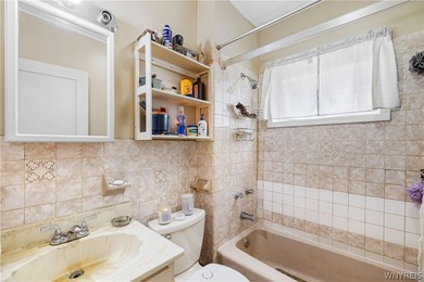 Welcome to 282 Newfield Street, a fantastic investment - photo 11