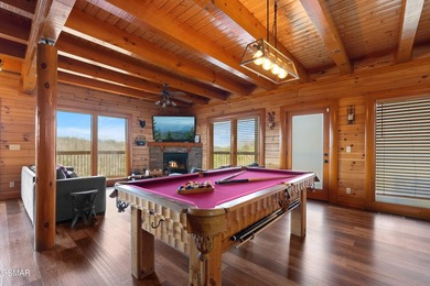 Stunning Mountain & Lake View Retreat Near Douglas Lake: Proven - photo 12