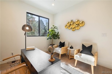 Tucked beneath wide open skies with stunning Gold Mountain views - photo 18
