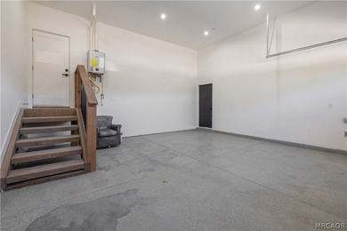 Tucked beneath wide open skies with stunning Gold Mountain views - photo 36