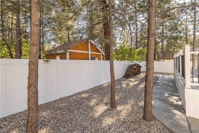 Tucked beneath wide open skies with stunning Gold Mountain views - photo 45