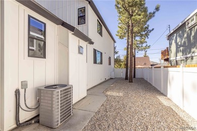 Tucked beneath wide open skies with stunning Gold Mountain views - photo 46