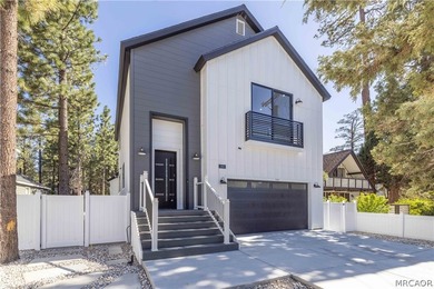 Tucked beneath wide open skies with stunning Gold Mountain views - photo 49