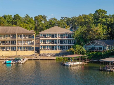 ~Turnkey. Waterfront. Income-ready.~ Built in 2020, this - photo 4