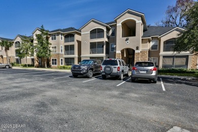 Lake Condo For Sale in Port Orange, Florida