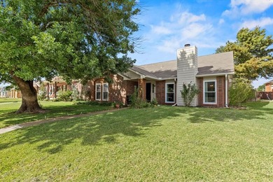 Lake Ray Hubbard Home For Sale in Rowlett Texas