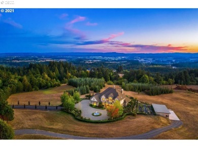 (private lake, pond, creek) Home For Sale in Portland Oregon