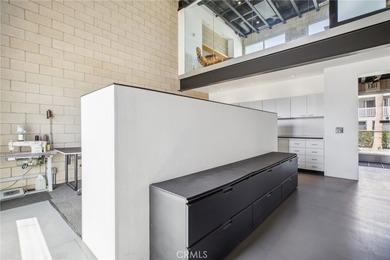 411 30th St - photo 14