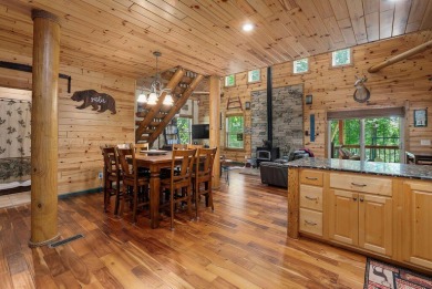 The ''Hidden Gem'' is situated on 2 lots with an easy walk to - photo 15
