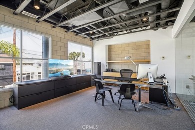 411 30th St - photo 23