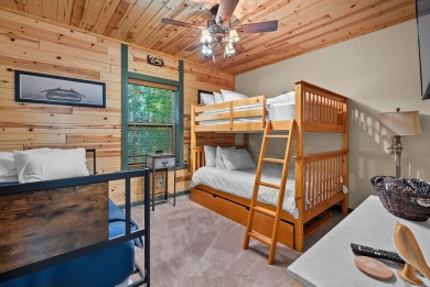 The ''Hidden Gem'' is situated on 2 lots with an easy walk to - photo 25