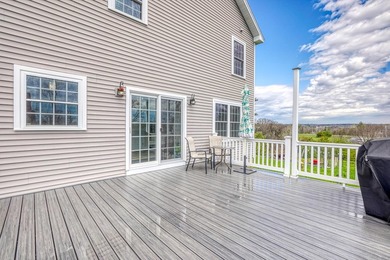 This beautiful 3-bedroom, 2.5-bath home offers space, comfort - photo 36