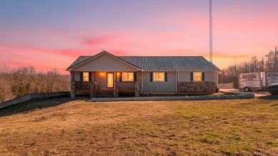 (private lake, pond, coastal) Home For Sale in Alton Missouri