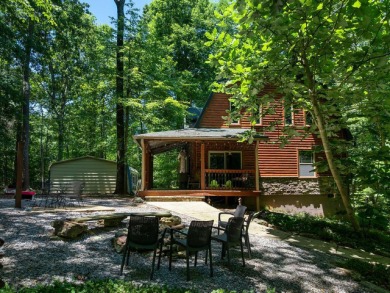 The ''Hidden Gem'' is situated on 2 lots with an easy walk to - photo 41