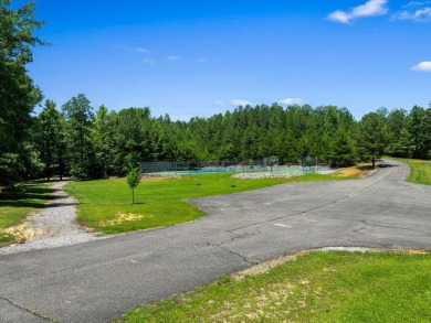 The ''Hidden Gem'' is situated on 2 lots with an easy walk to - photo 46