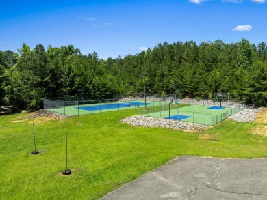 The ''Hidden Gem'' is situated on 2 lots with an easy walk to - photo 47