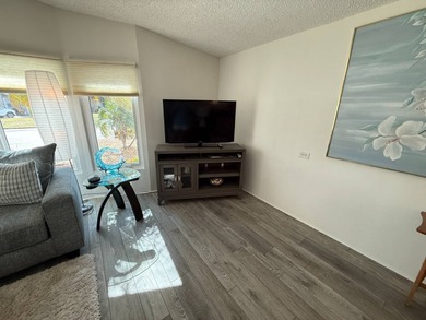This well cared for 2-bedroom, 2-bathroom Palm Harbor home is - photo 8