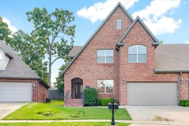 Lake Condo For Sale in Fayetteville, Arkansas