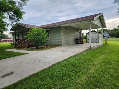Lake Home Sale Pending in Leitchfield, Kentucky