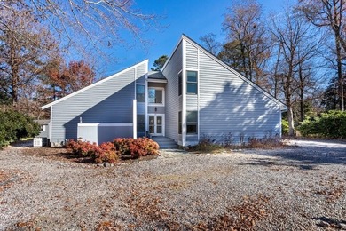 Lake Home For Sale in Williamsburg, Virginia