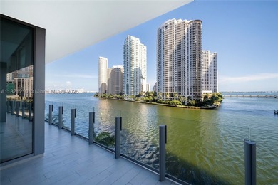 Largest Split Floor plan, Fully Furnished 2 bedrooms + DEN, 3 - photo 11