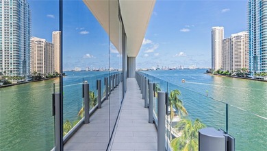 Largest Split Floor plan, Fully Furnished 2 bedrooms + DEN, 3 - photo 22