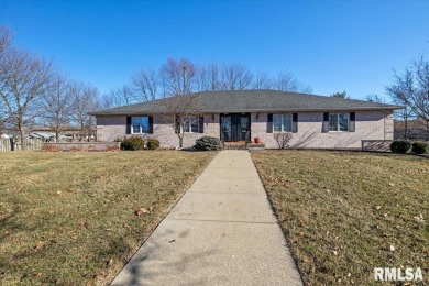 (private lake, pond, creek) Home For Sale in Springfield Illinois