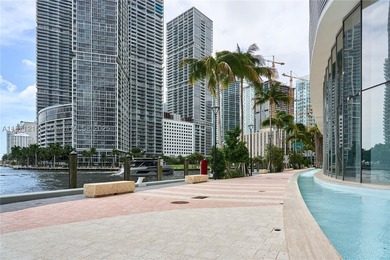 Largest Split Floor plan, Fully Furnished 2 bedrooms + DEN, 3 - photo 59