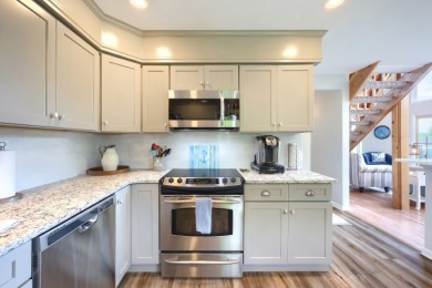 Chalet Water Front Home Living at its Finest - photo 18