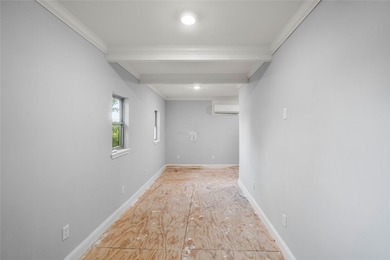 Affordable Waterfront Opportunity at Moss Lake. Discover the - photo 16