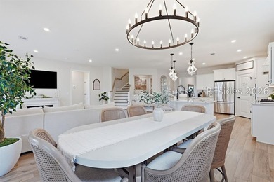 Better than new, move-in ready home in Malind Bluff Waterfront - photo 18