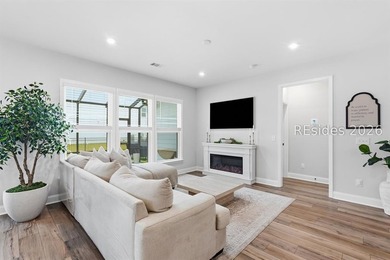 Better than new, move-in ready home in Malind Bluff Waterfront - photo 19