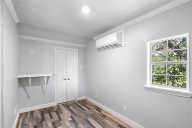 Affordable Waterfront Opportunity at Moss Lake. Discover the - photo 19